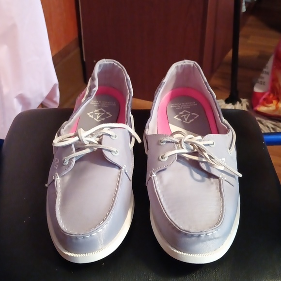 Women shoes - Picture 3 of 8